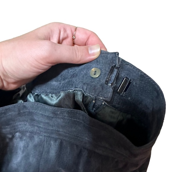 Vintage 1970s Saint Laurent YSL Grey Suede Skirt Size 25 - Picture 7 of 10